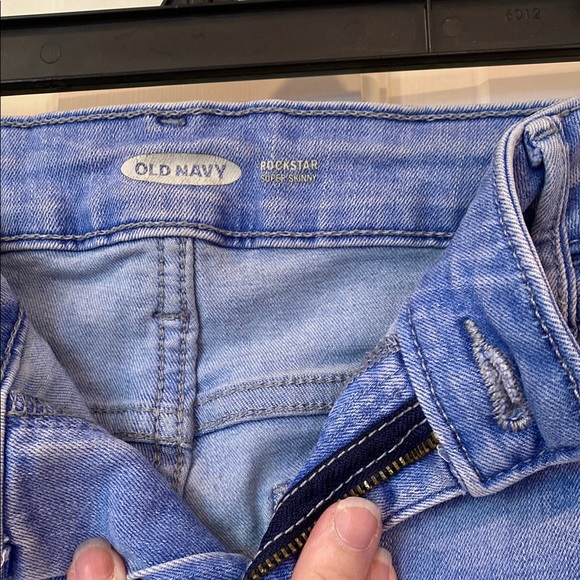 Rockstar Super Skinny Jeans Old Navy Silver Rivets & Button Lt Blue 2% Spandex - Picture 9 of 16